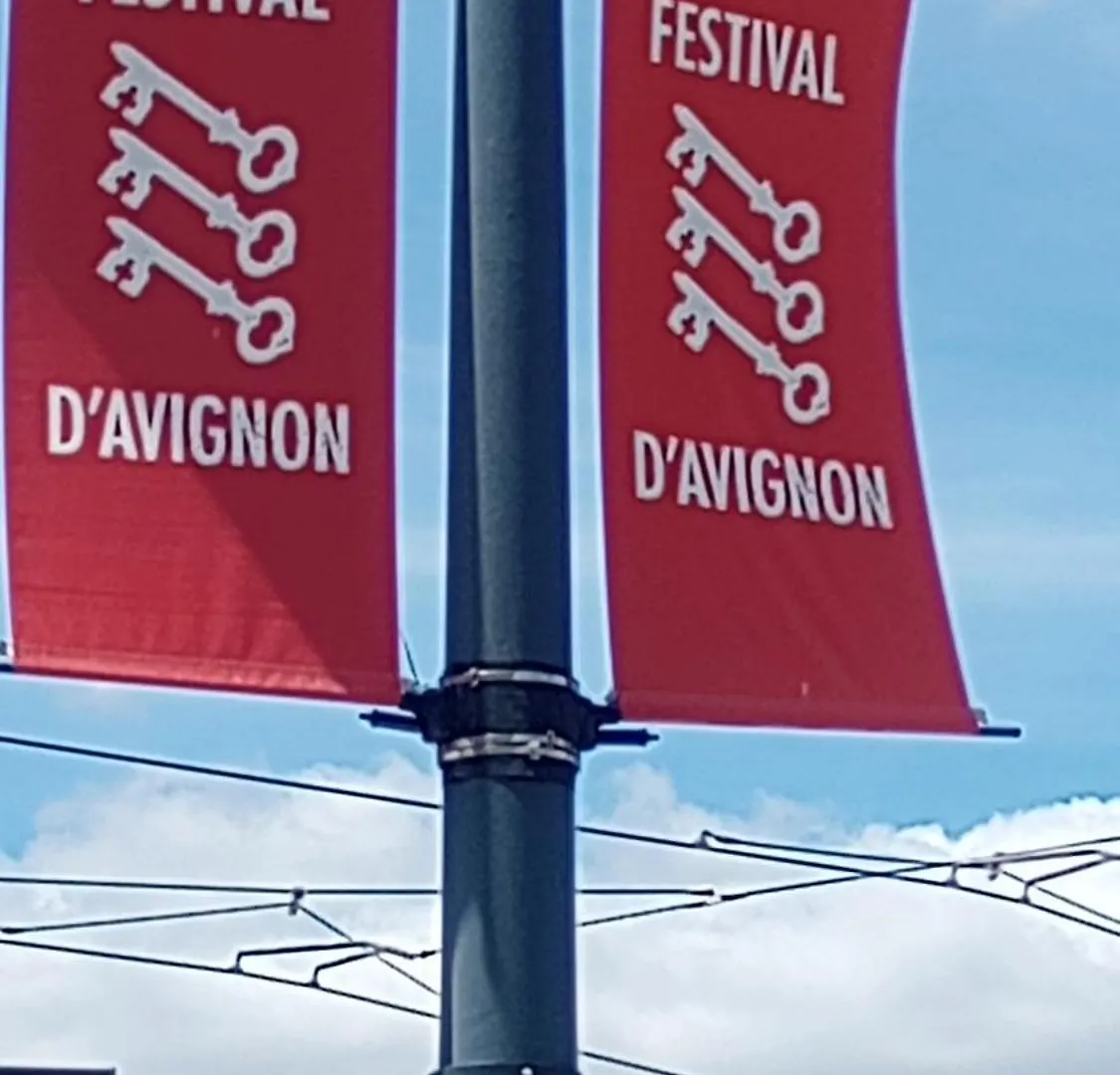 La Taniere Des Papes Lägenhet Avignon